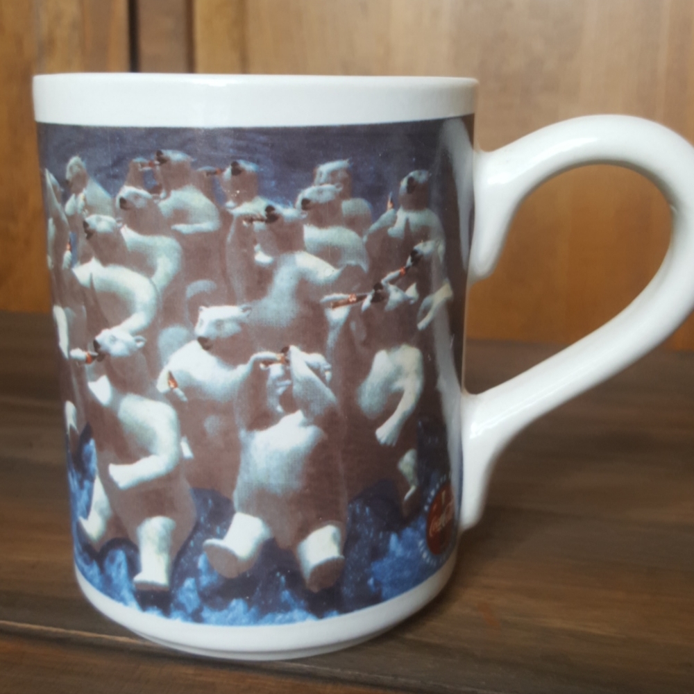 Coca-Cola 1996 Polar Bear 16oz Ceramic Coffee Tea Cup Mug